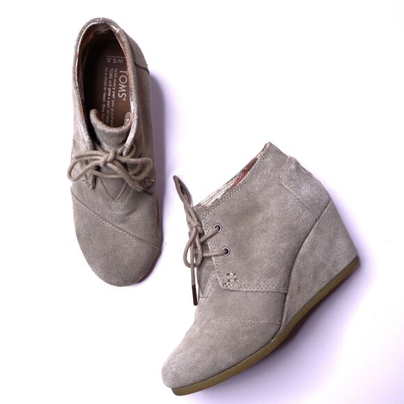 TOMS Desert Ankle Wedge Bootie Taupe Suede Ankle Round Toe Lace Up Women's 5.5 - Picture 1 of 9